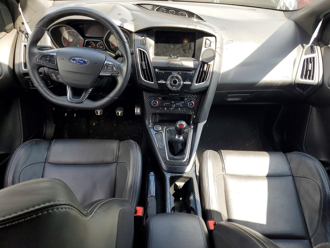 2016 FORD FOCUS