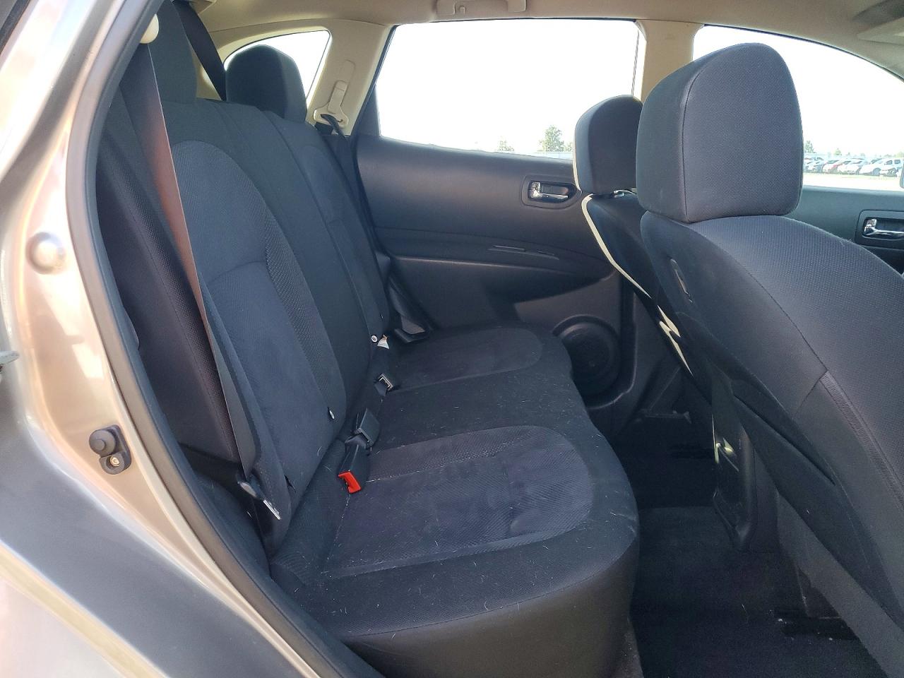 2013 NISSAN ROGUE
