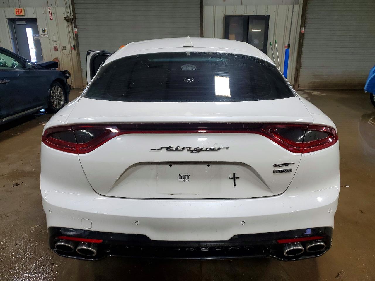2020 KIA STINGER