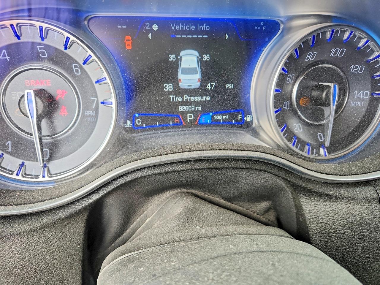 2021 CHRYSLER 300