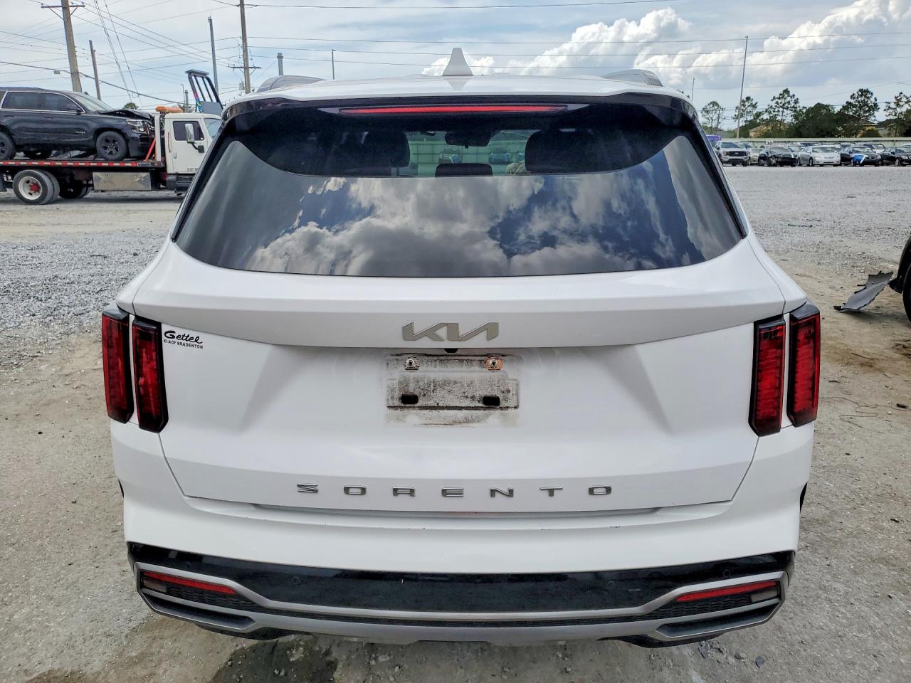 2022 KIA SORENTO