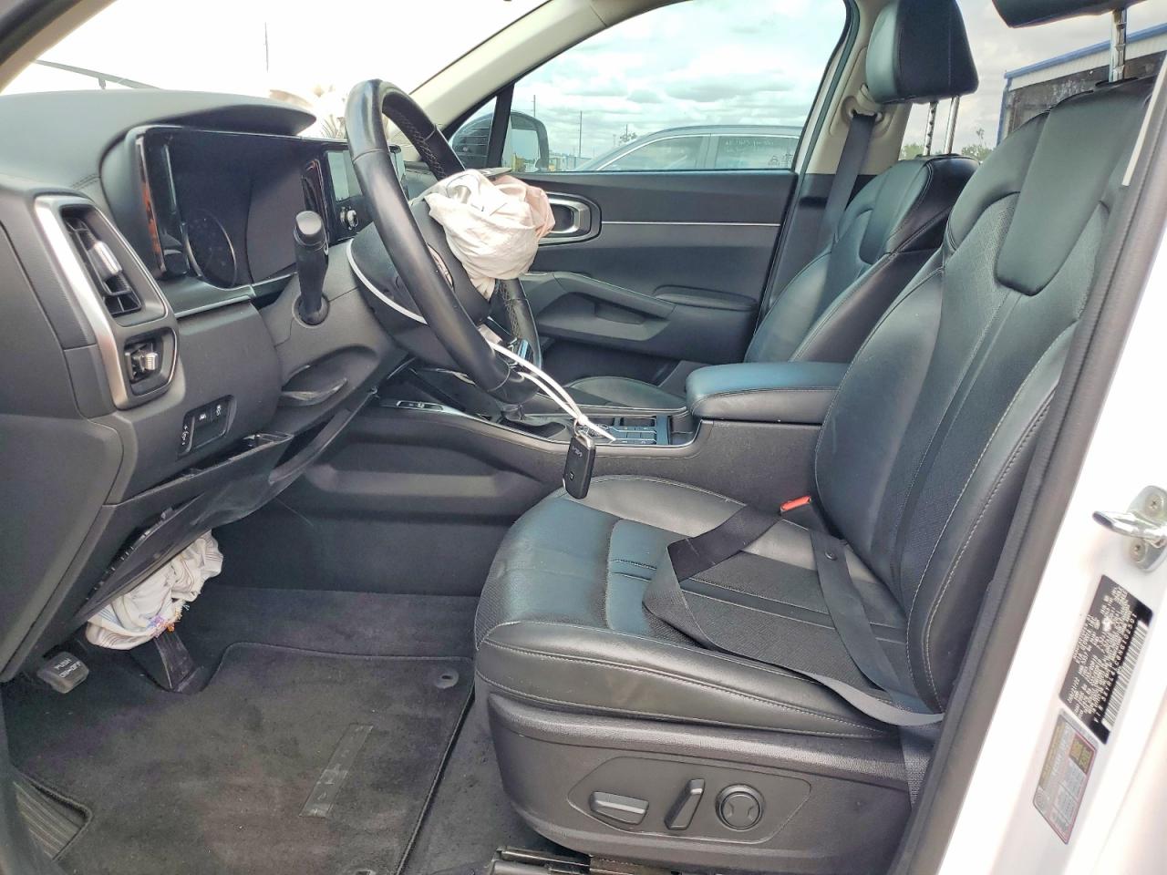 2022 KIA SORENTO