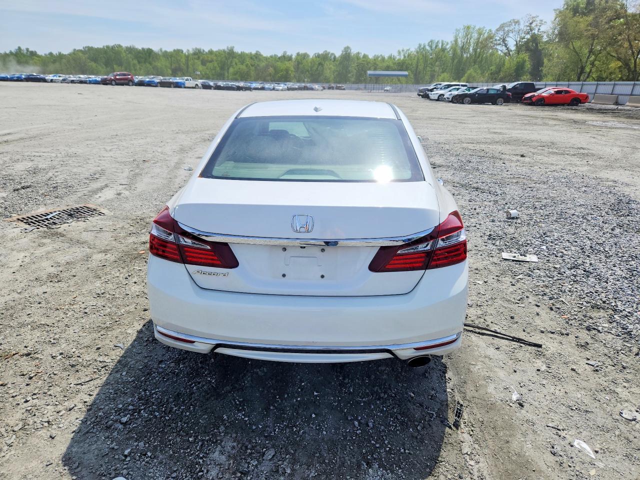 2016 HONDA ACCORD
