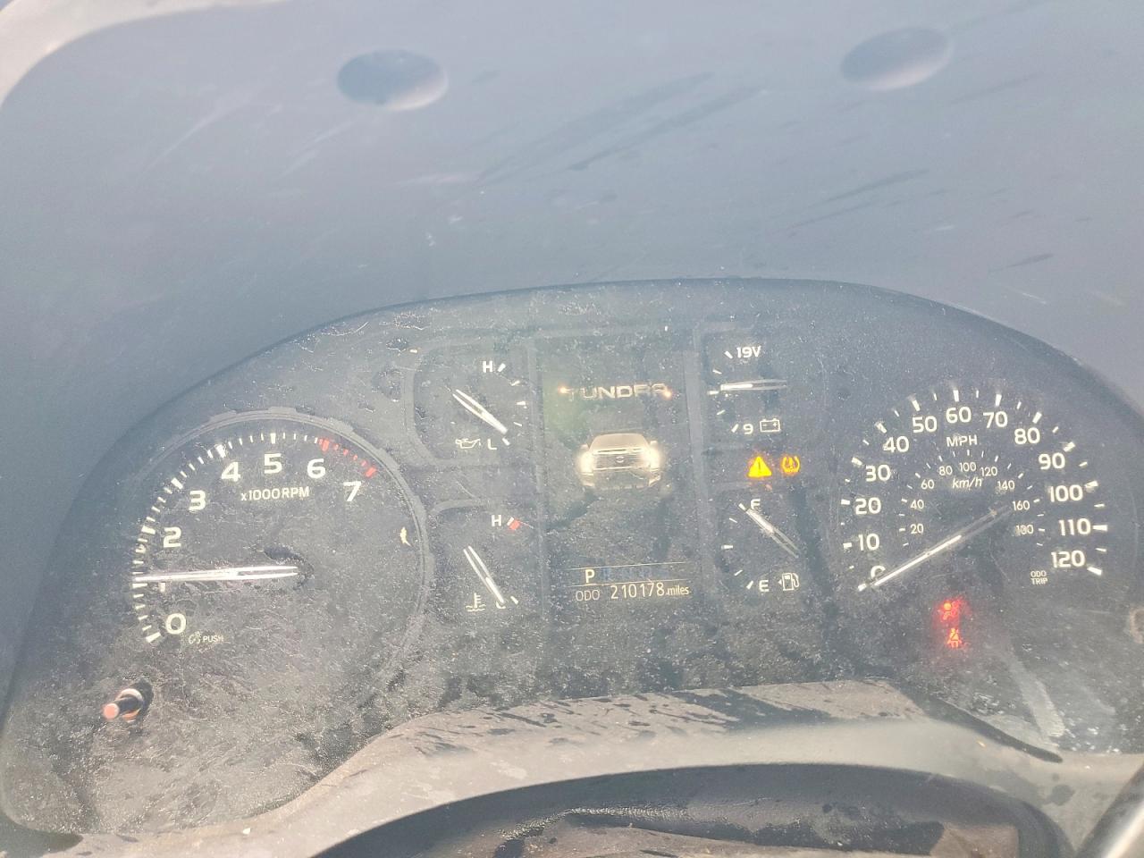 2018 TOYOTA TUNDRA