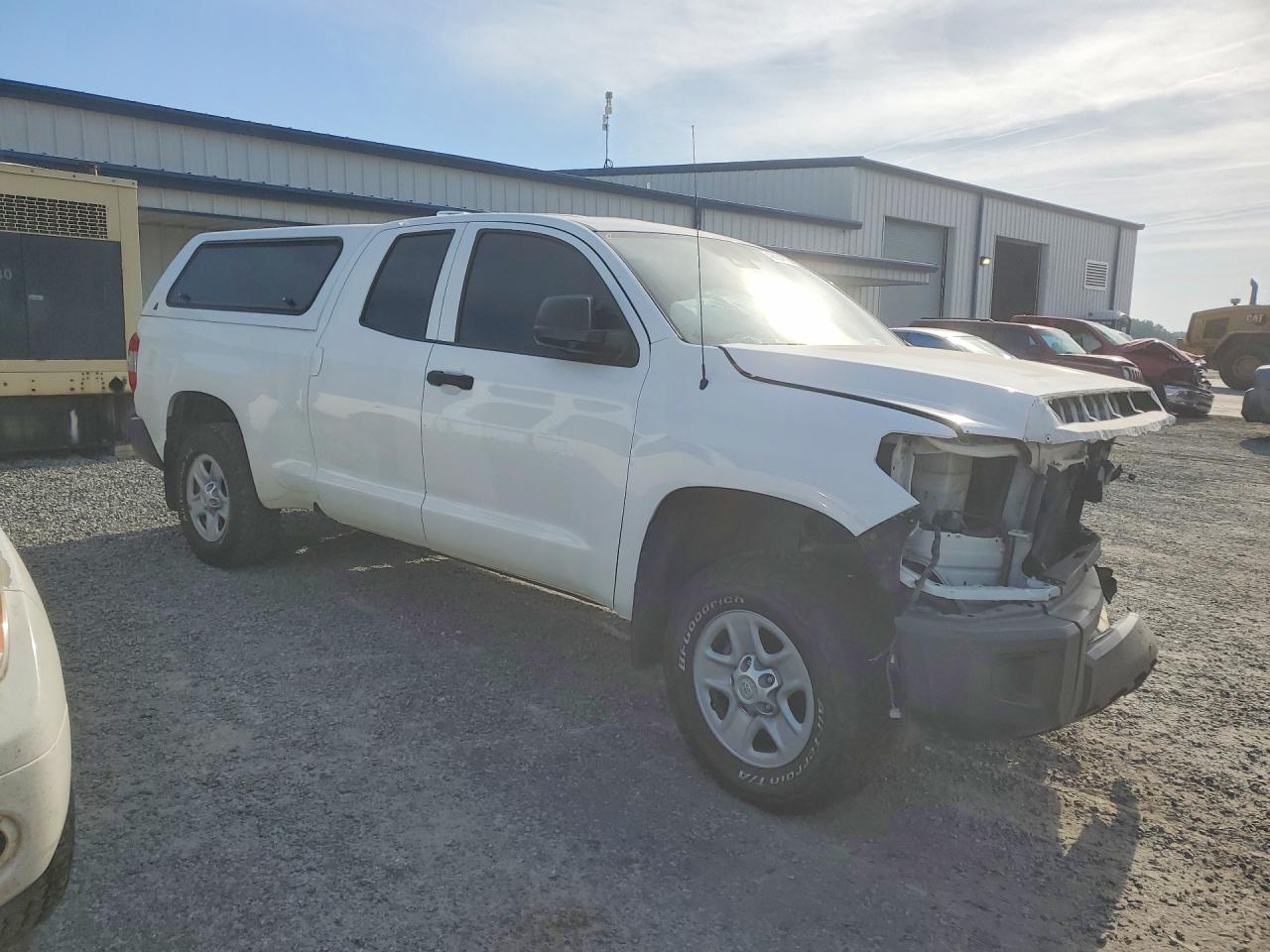 2018 TOYOTA TUNDRA