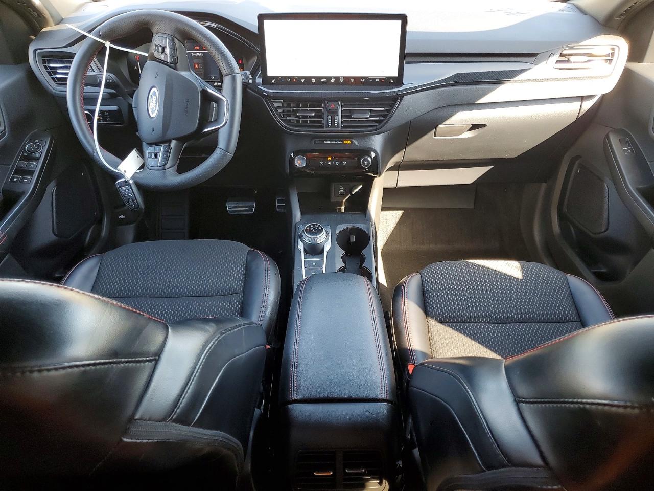 2024 FORD ESCAPE ST