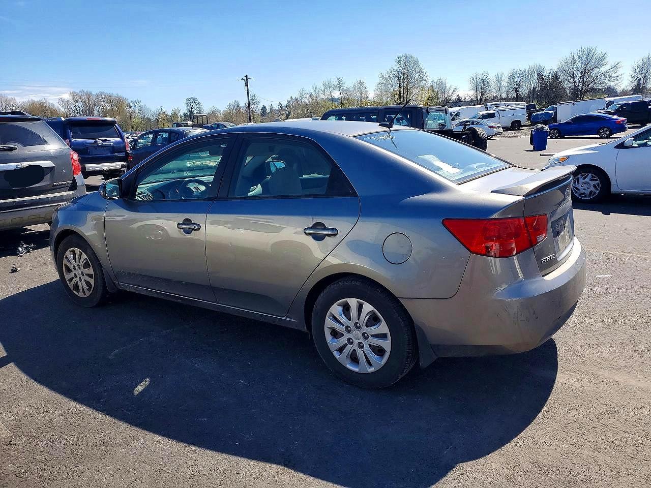 2011 KIA FORTE