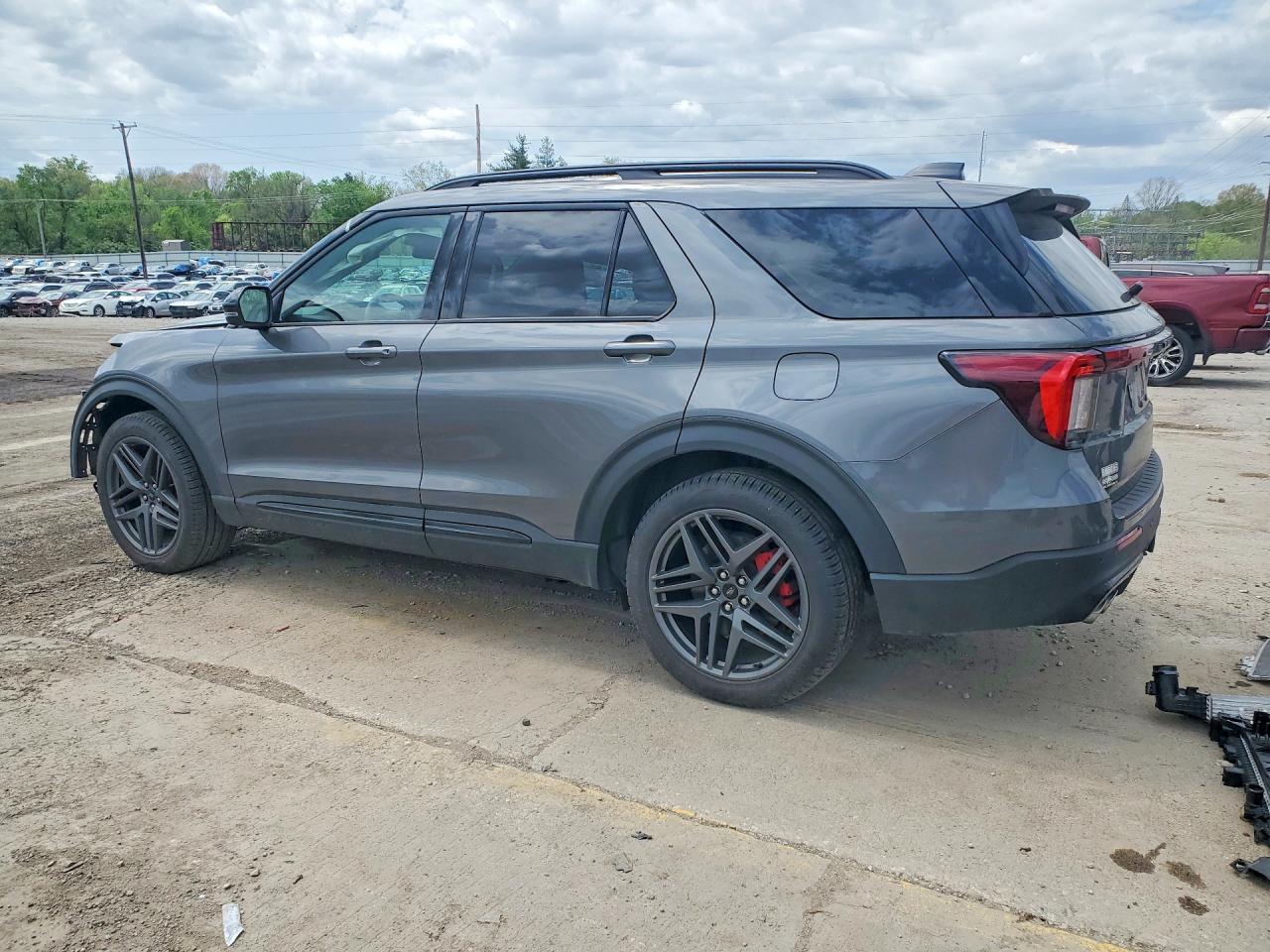 2025 FORD EXPLORER