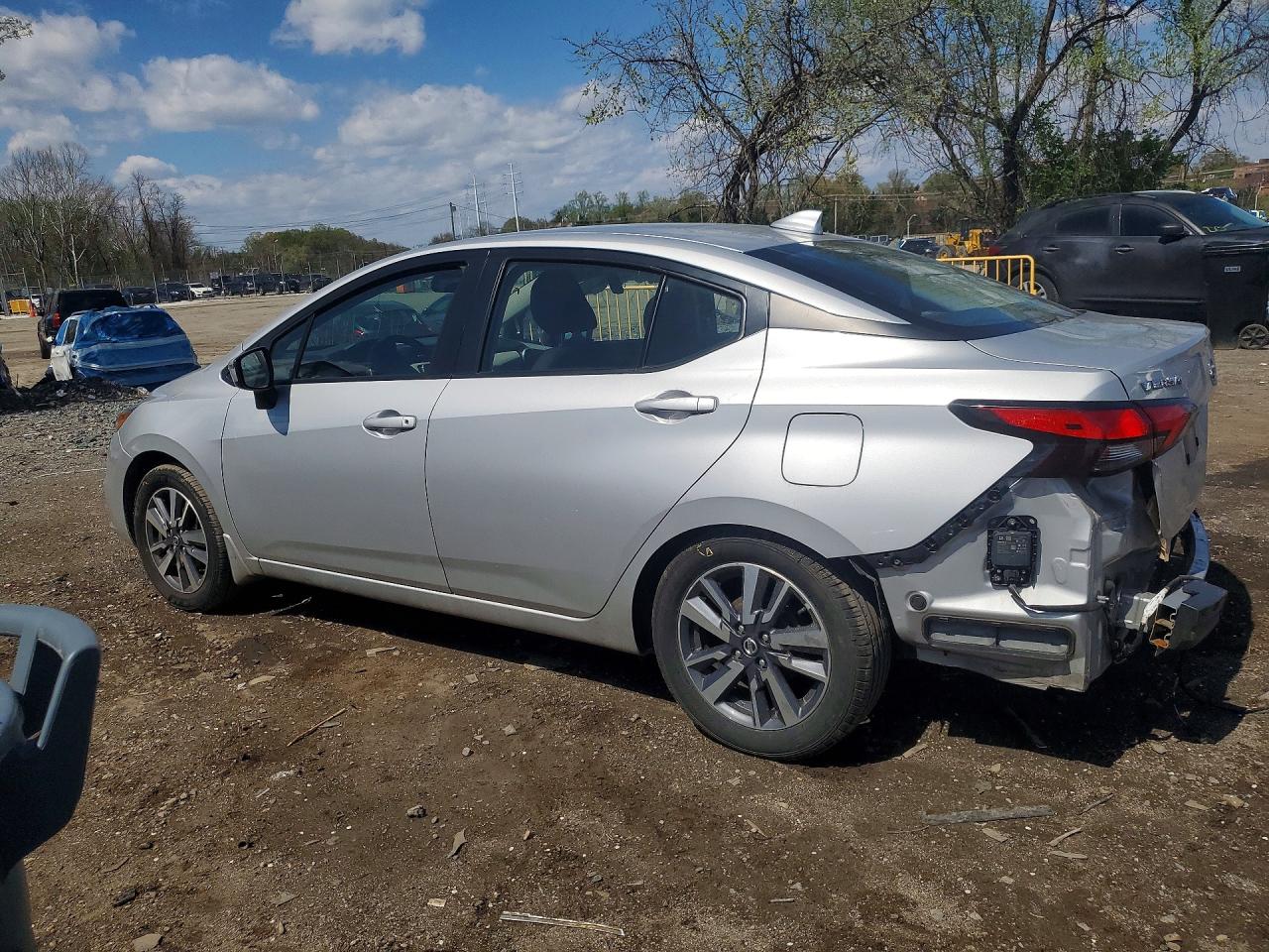 2020 NISSAN VERSA