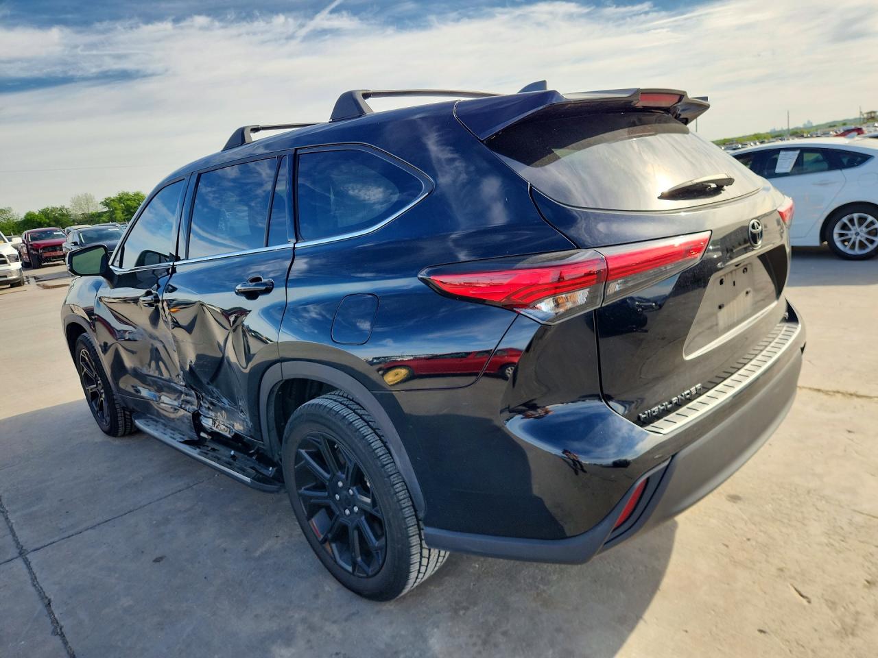 2022 TOYOTA HIGHLANDER