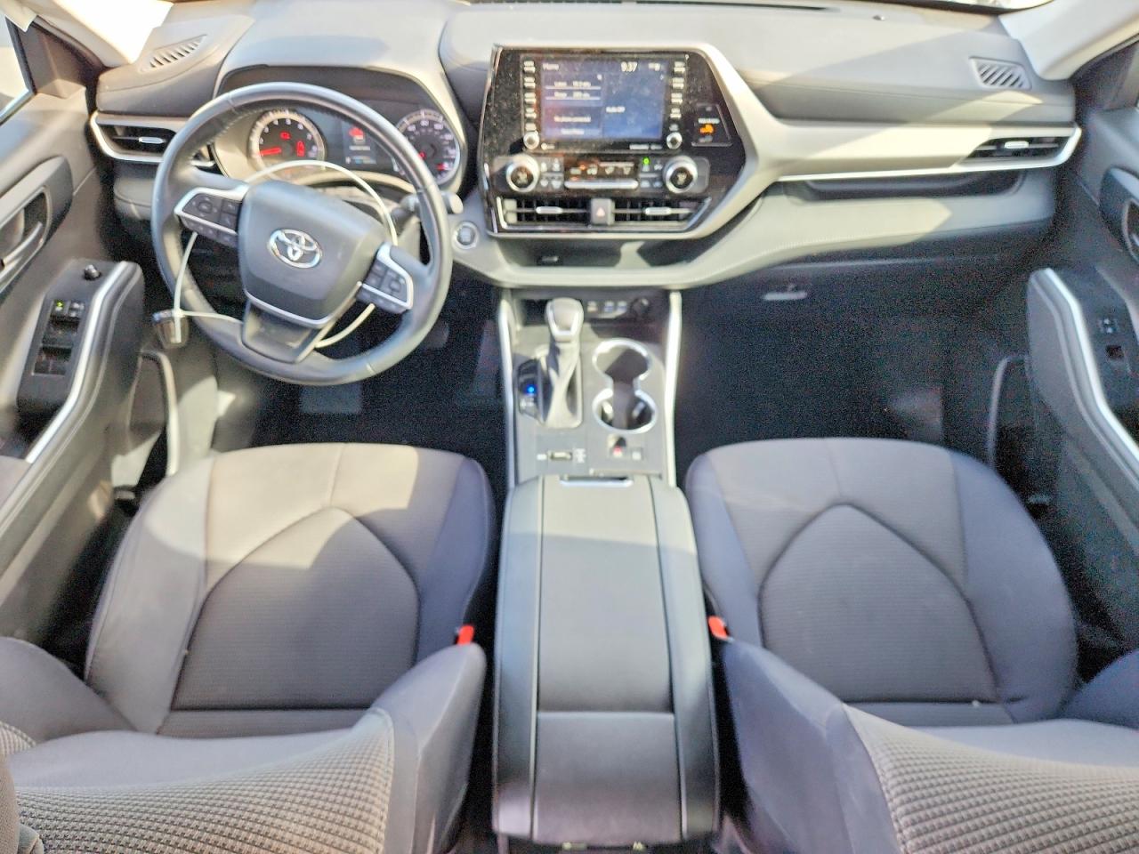 2022 TOYOTA HIGHLANDER