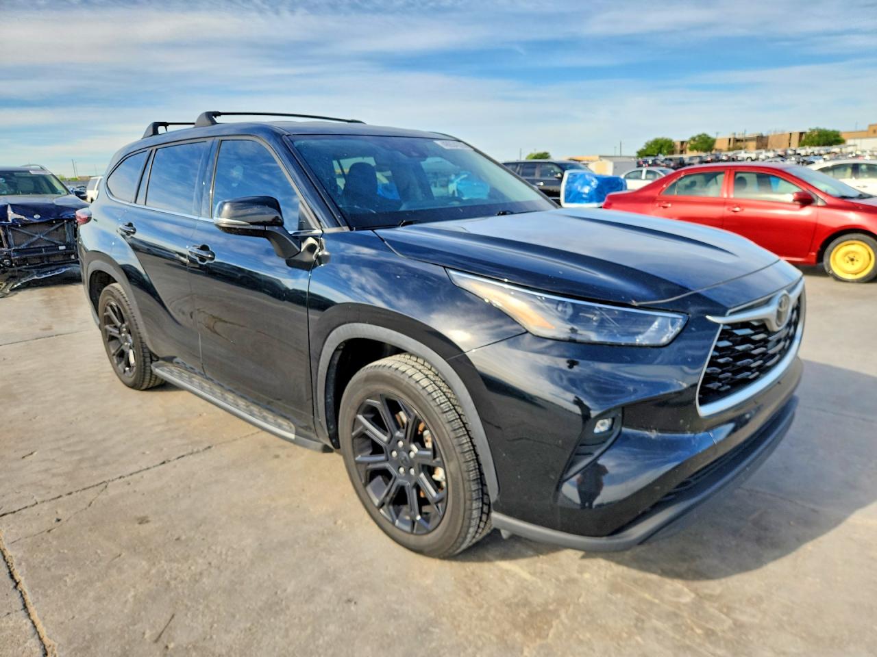 2022 TOYOTA HIGHLANDER