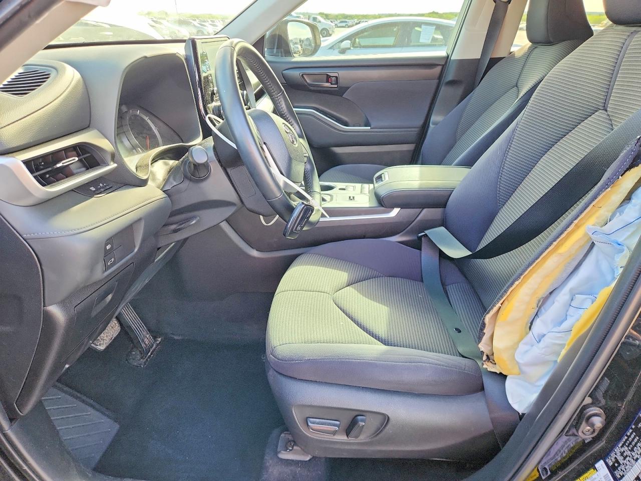 2022 TOYOTA HIGHLANDER