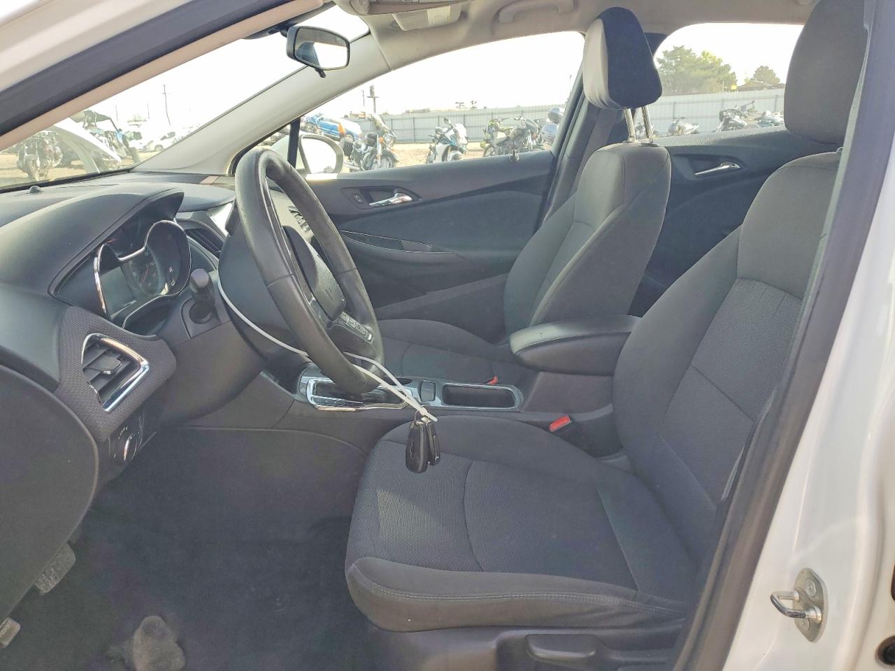 2018 CHEV CRUZE