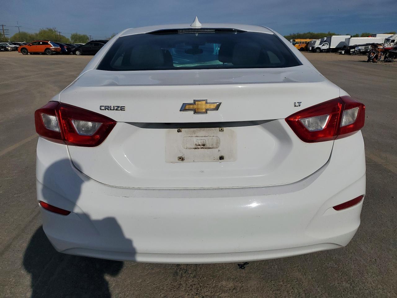 2018 CHEV CRUZE