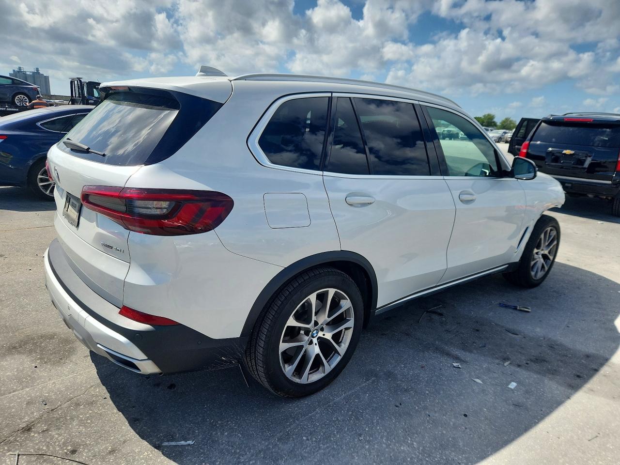 2021 BMW X5