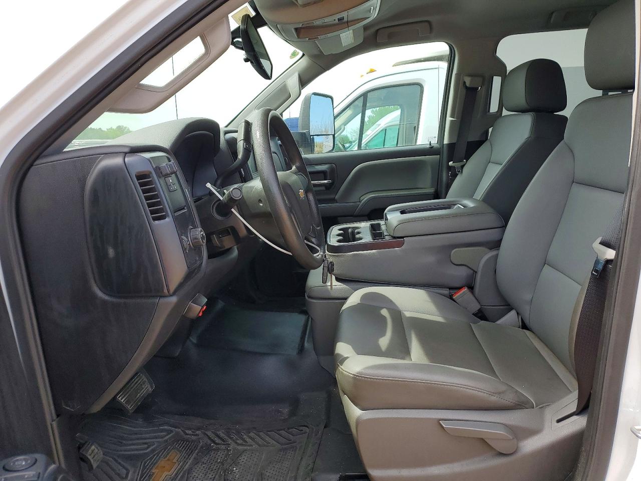 2023 GM SILVERADO