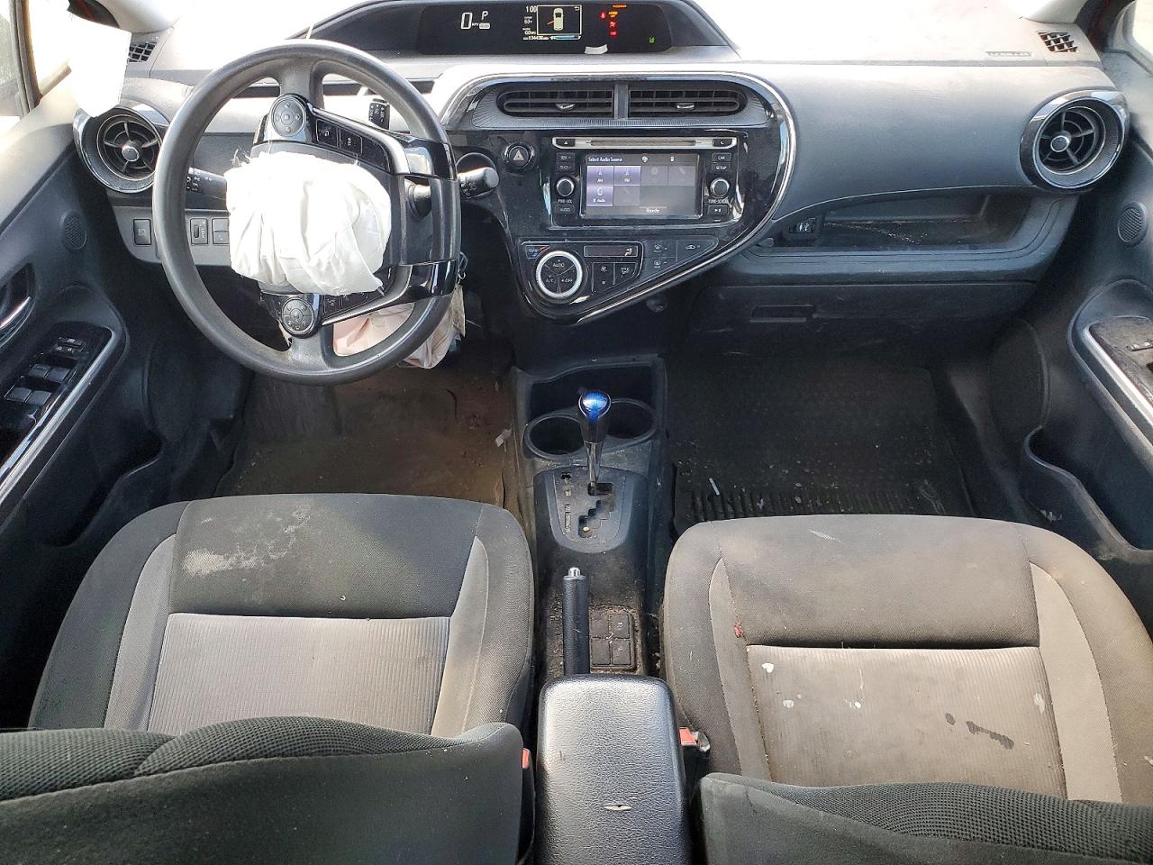 2018 TOYOTA PRIUS