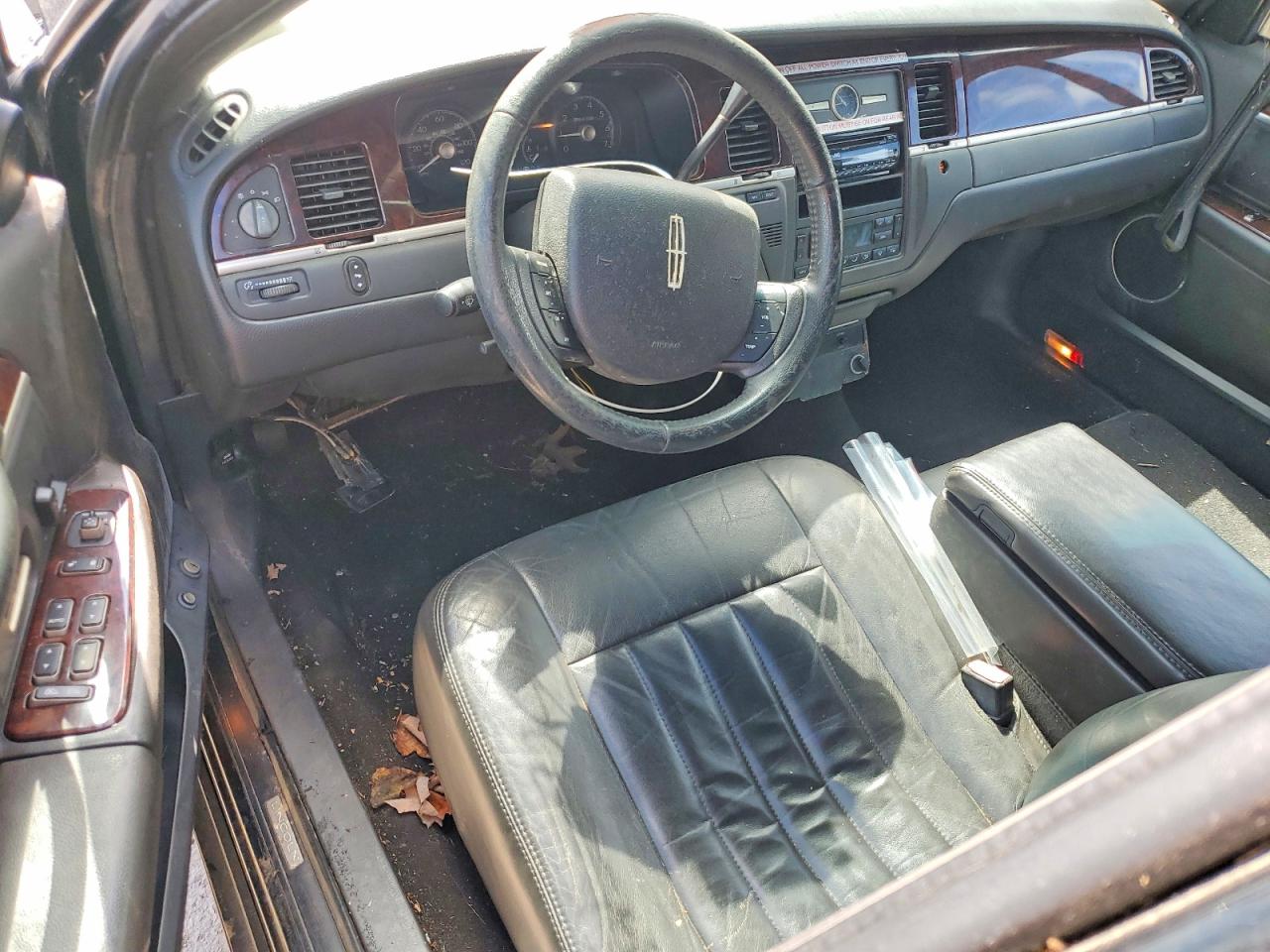 2007 LINCOLN TOWN CAR E