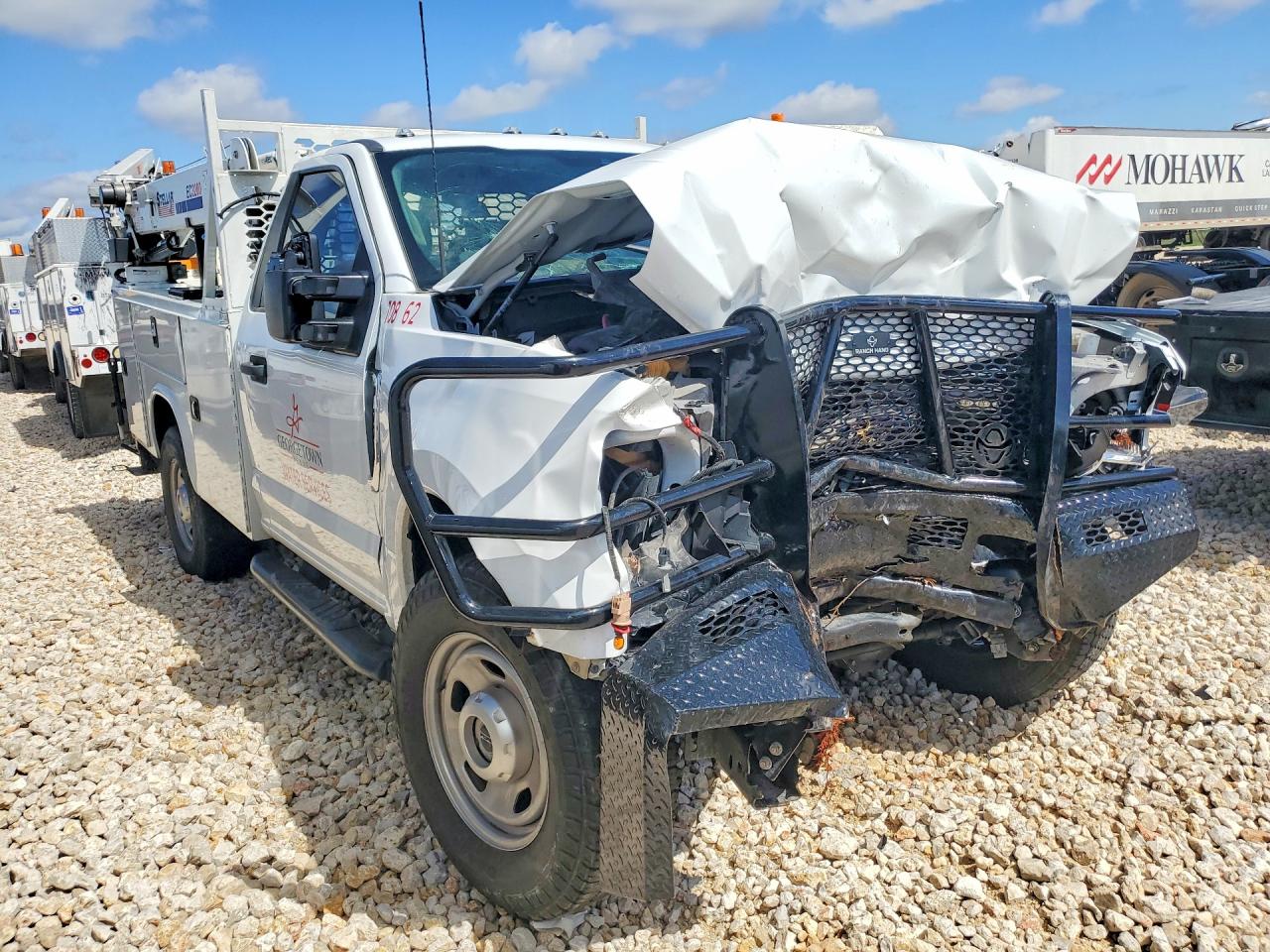 2021 FORD F350