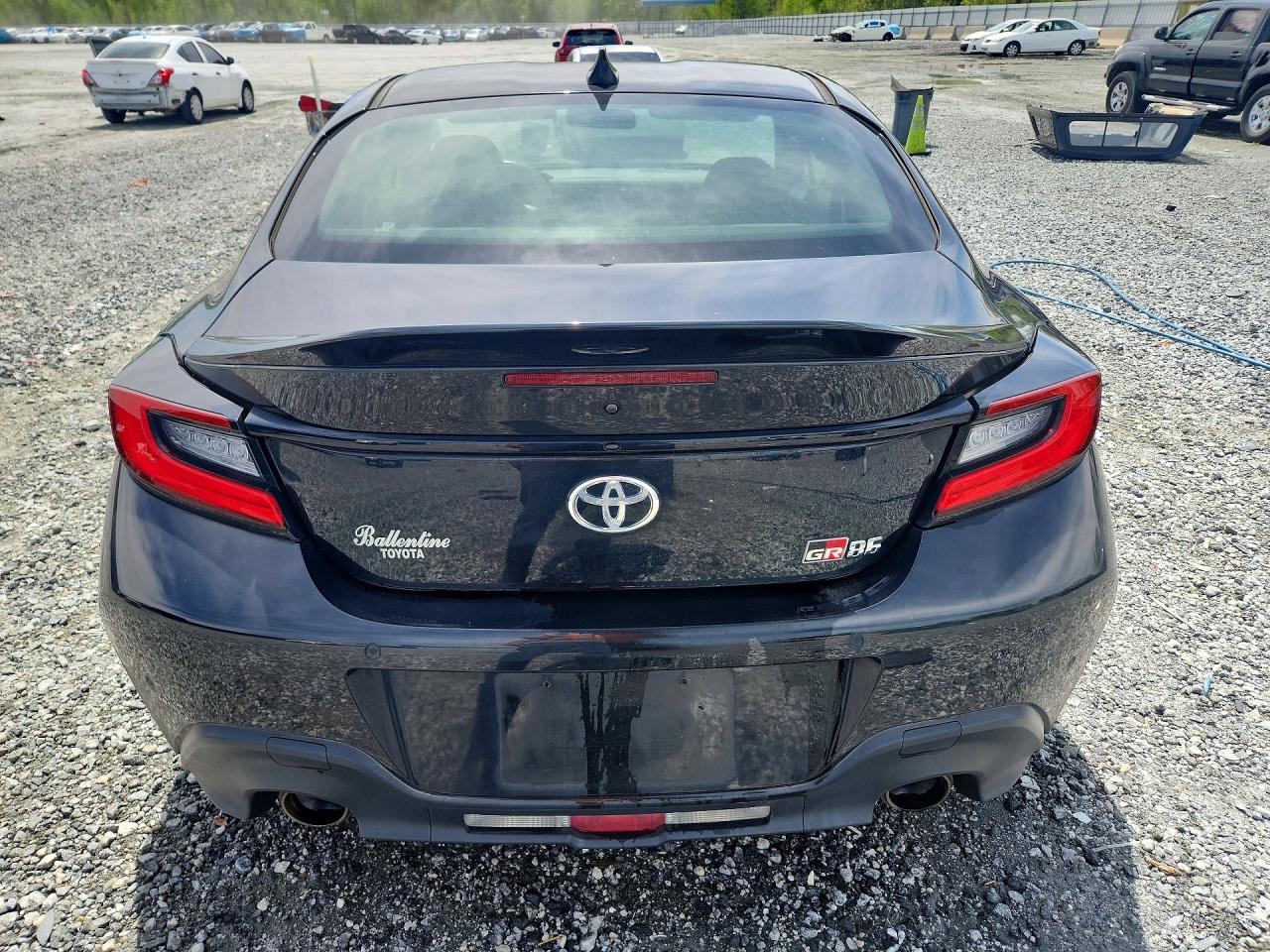 2022 TOYOTA 