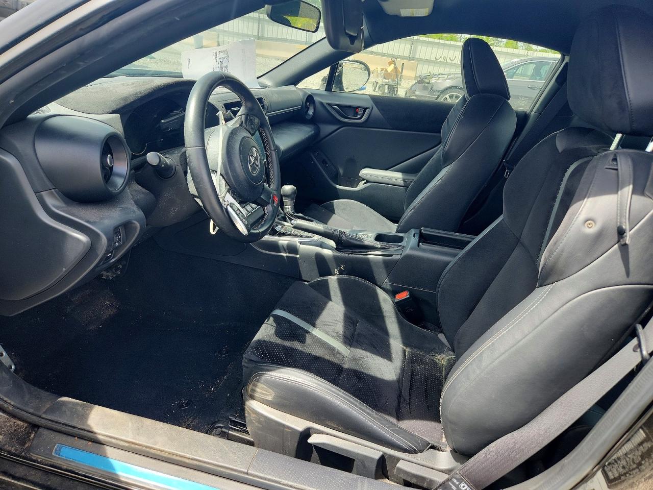 2022 TOYOTA 