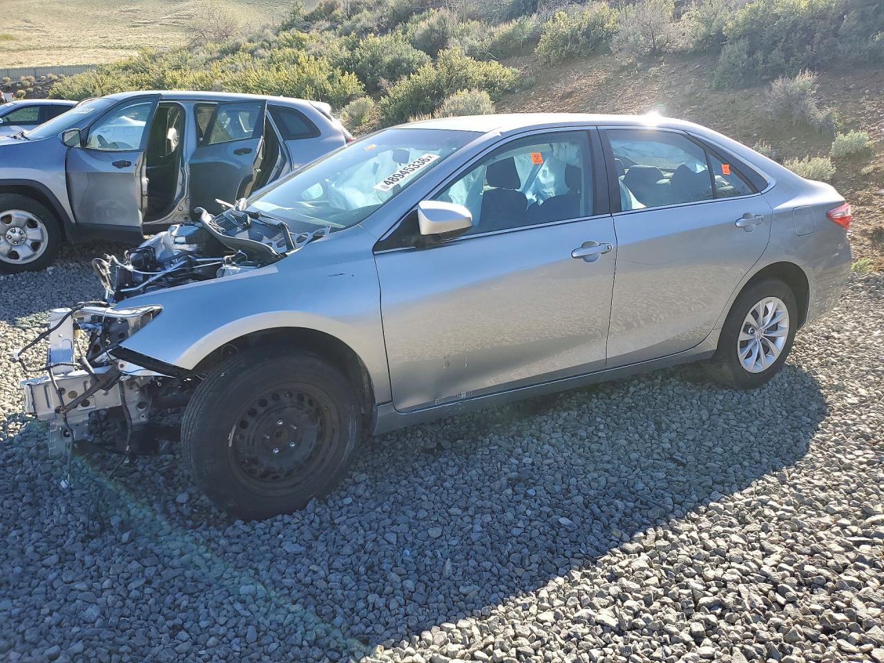 2015 TOYOTA CAMRY