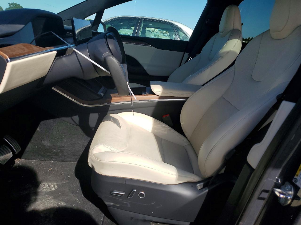 2023 TESLA MODEL X