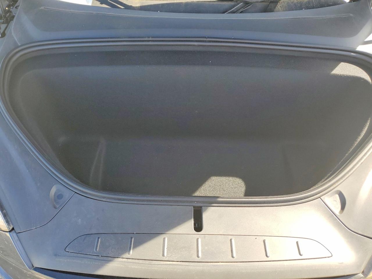 2023 TESLA MODEL X