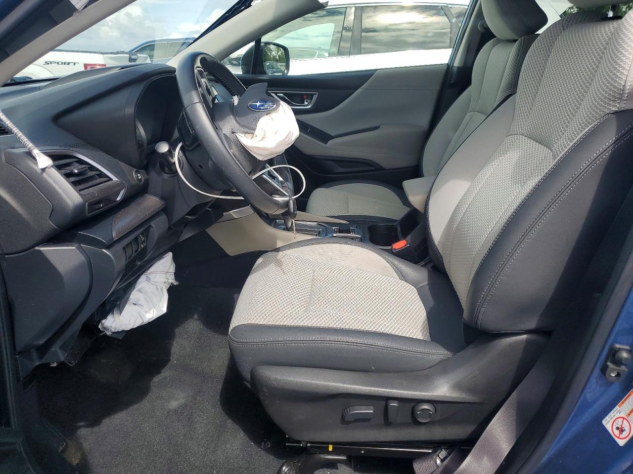 2020 SUBARU FORESTER