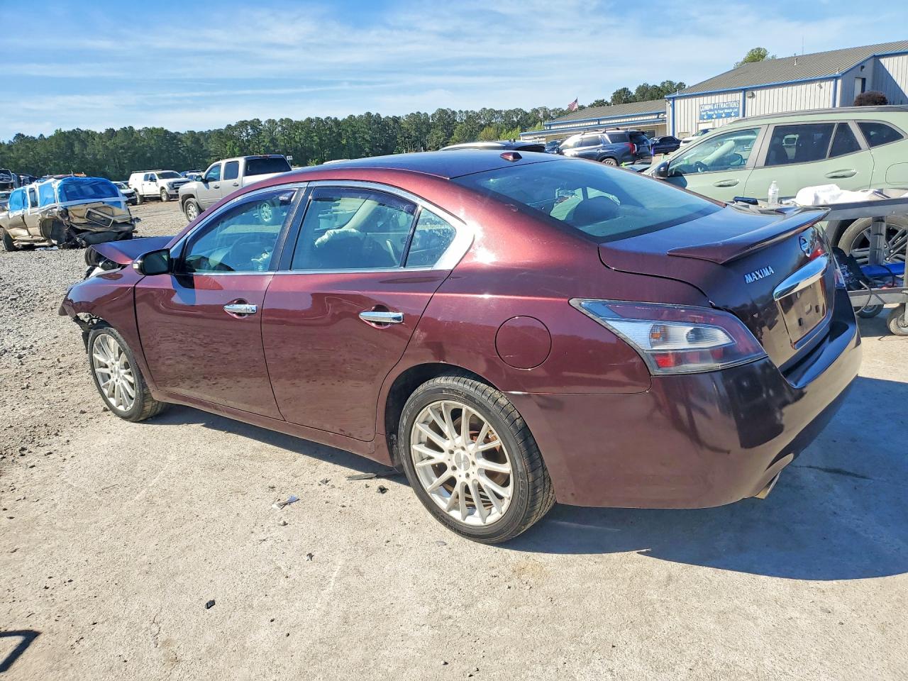 2014 NISSAN MAXIMA
