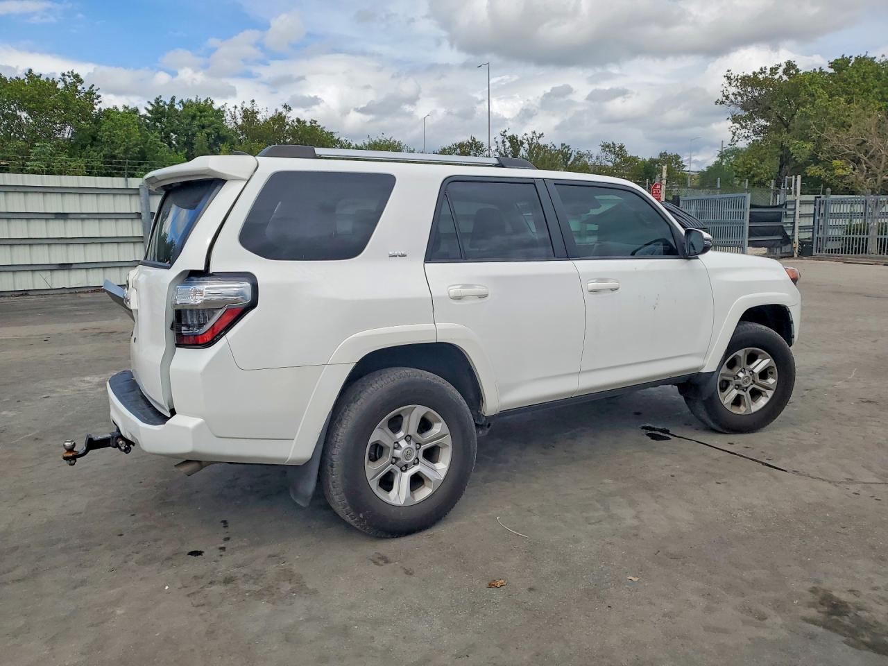 2023 TOYOTA 4RUNNER