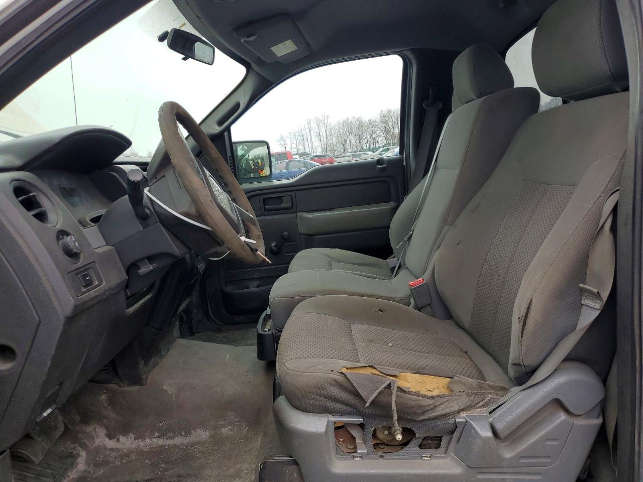 2011 FORD F150