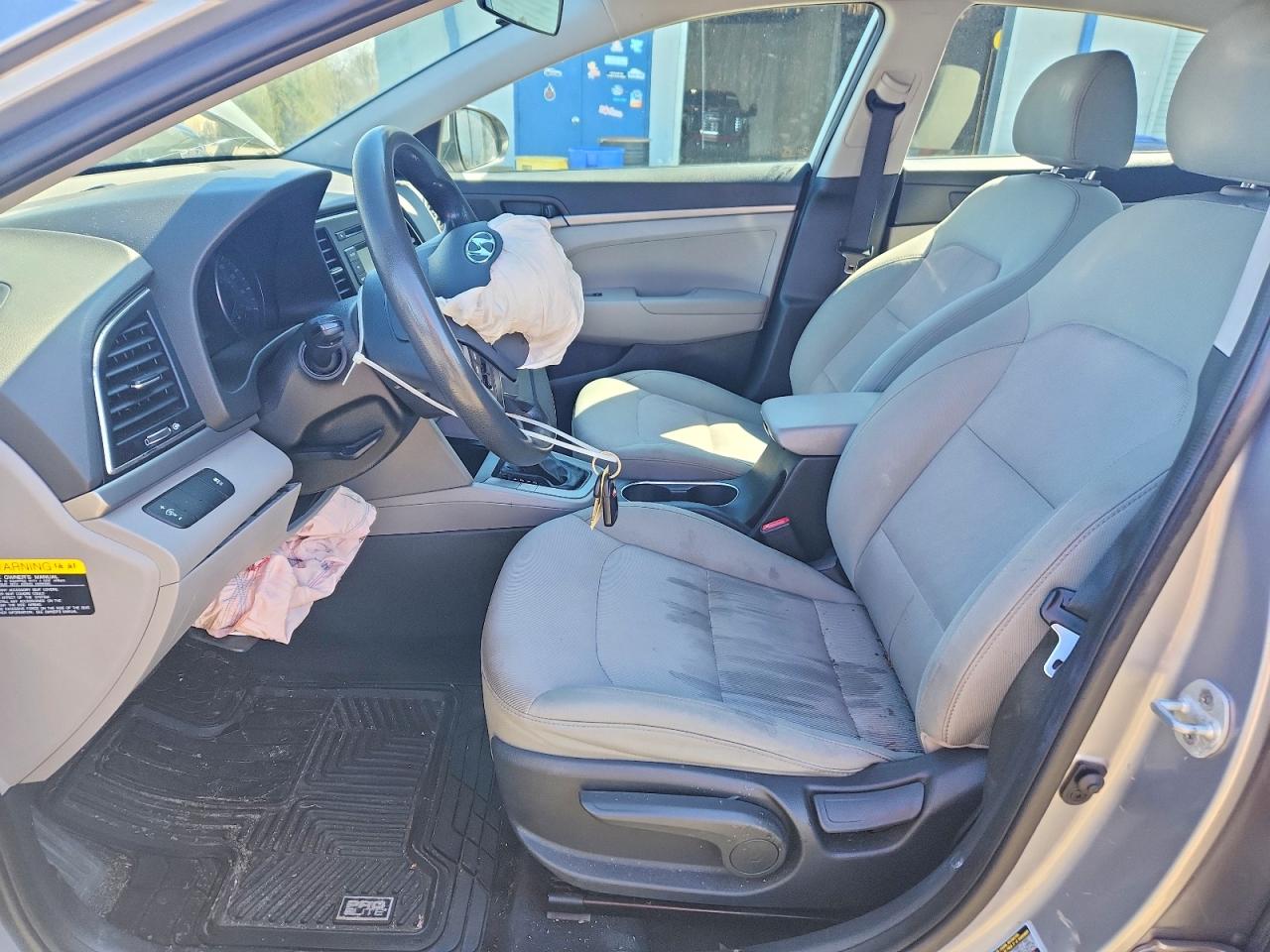 2017 HYUNDAI ELANTRA