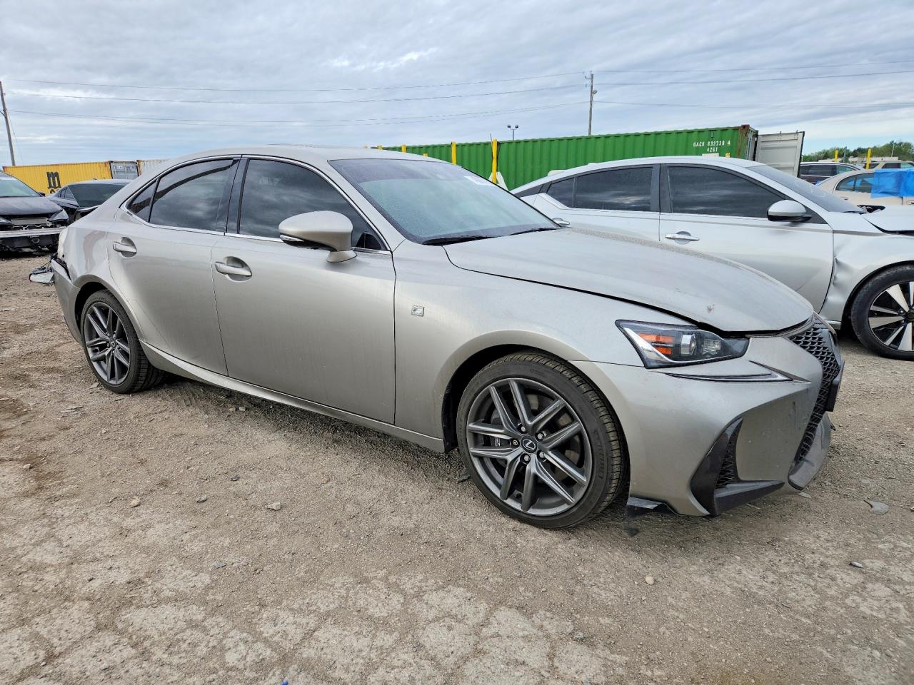 2017 LEXUS IS