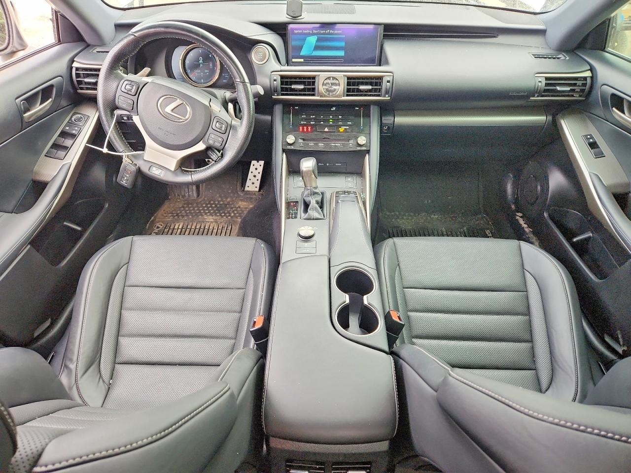2017 LEXUS IS