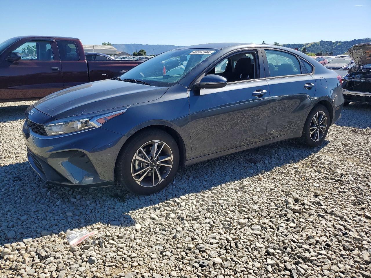 2023 KIA FORTE