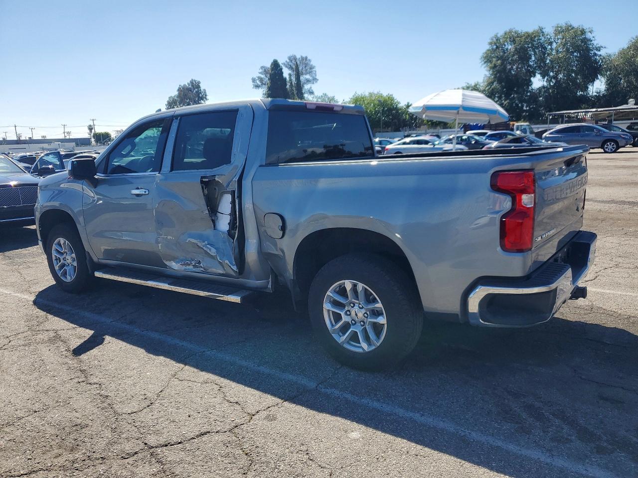 2025 CHEVROLET SILVERADO