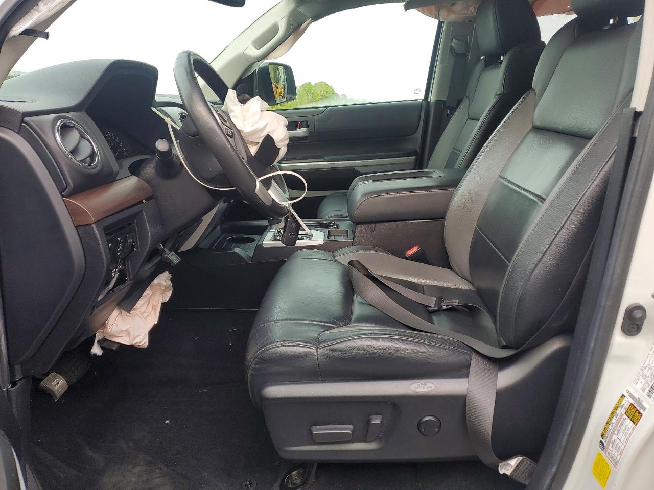 2021 TOYOTA TUNDRA