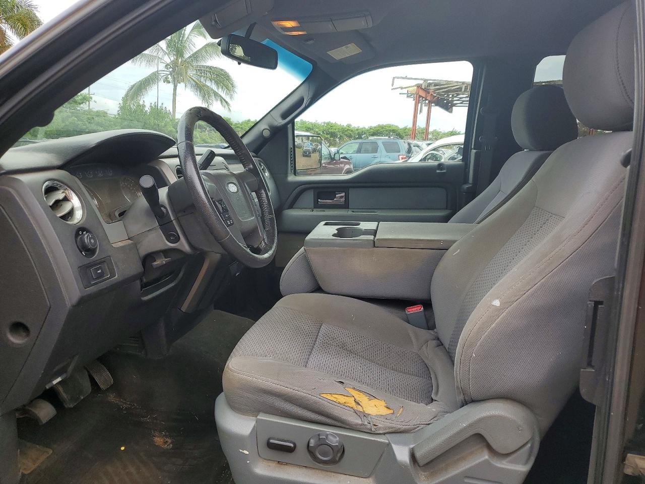 2013 FORD F150