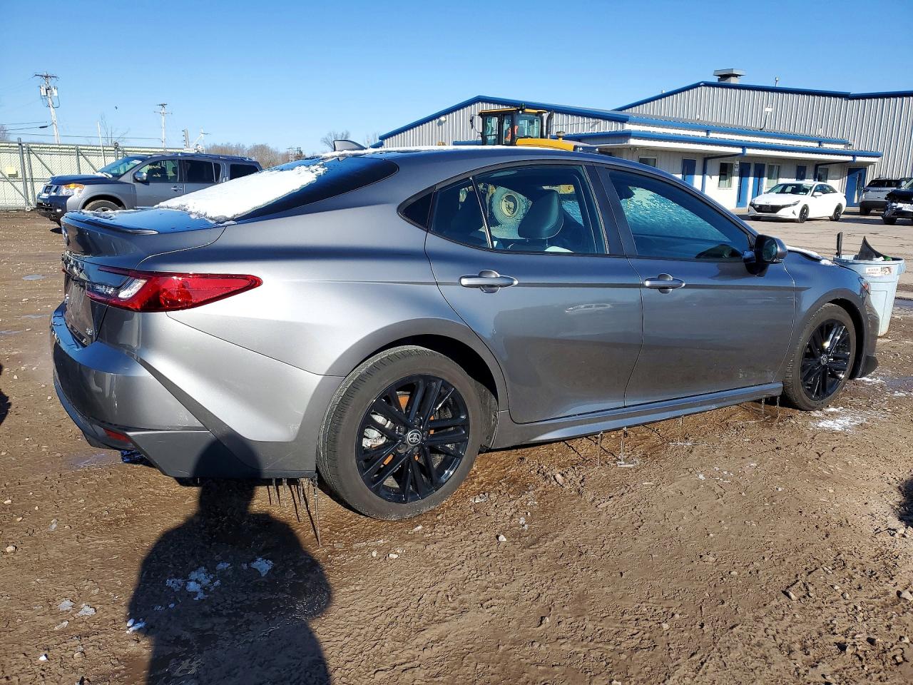 2025 TOYOTA CAMRY