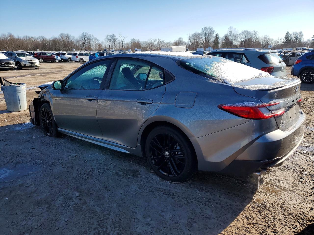 2025 TOYOTA CAMRY