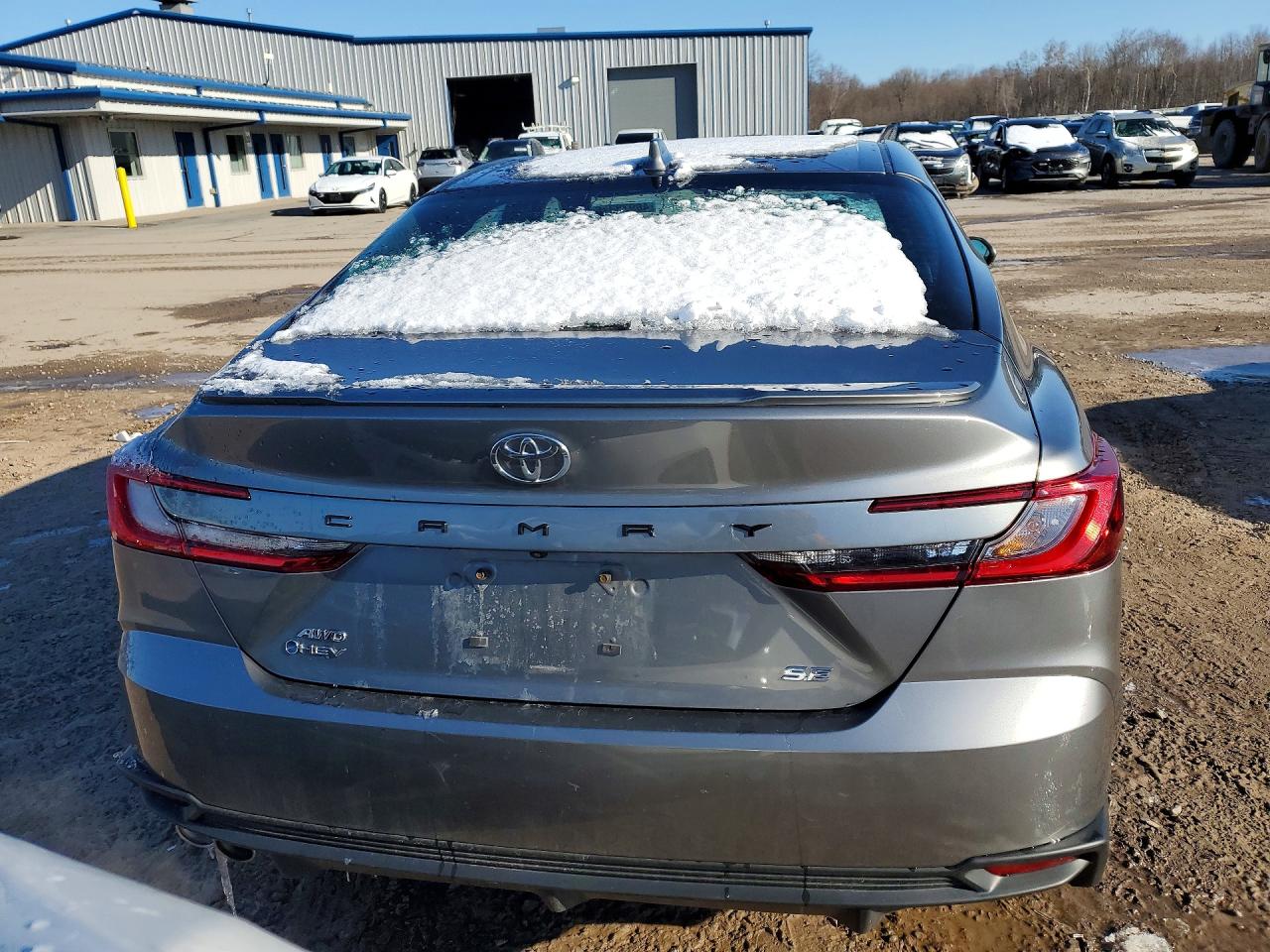 2025 TOYOTA CAMRY