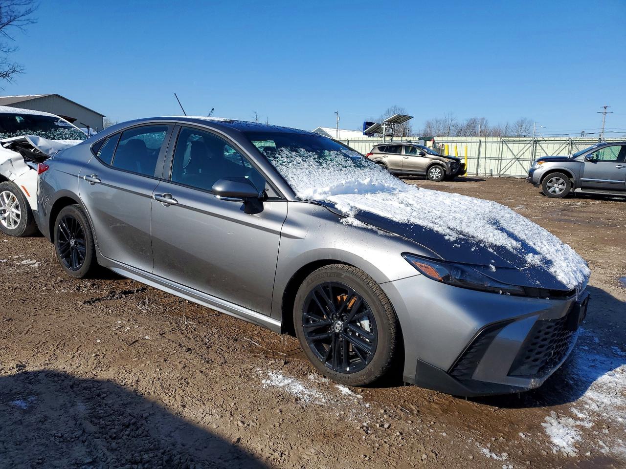 2025 TOYOTA CAMRY