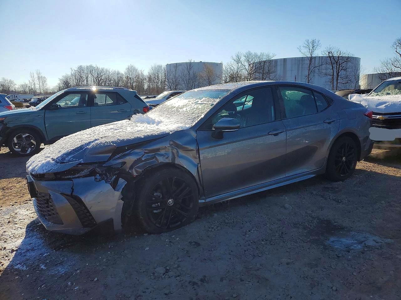 2025 TOYOTA CAMRY