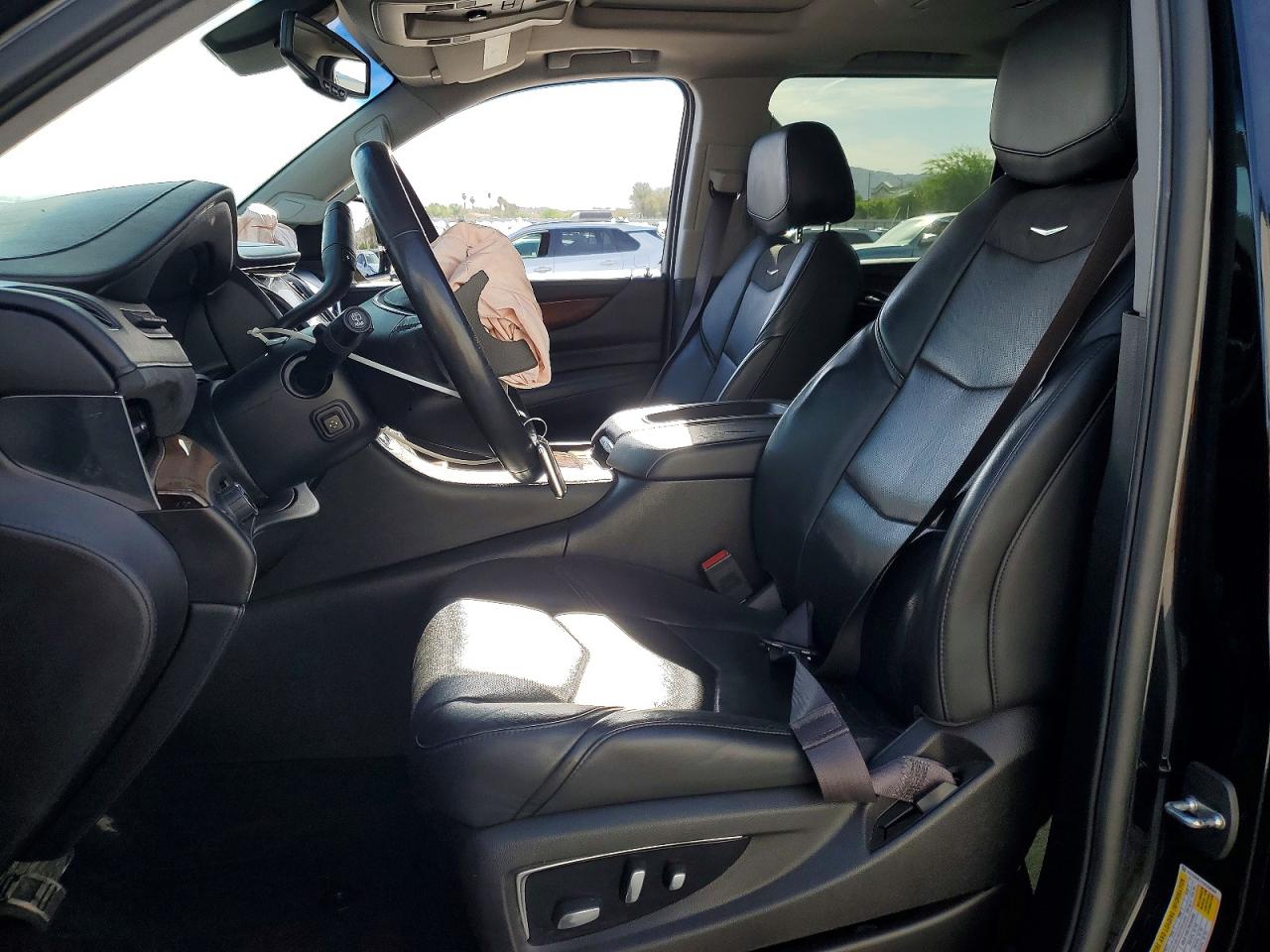 2016 CADILLAC ESCALADE