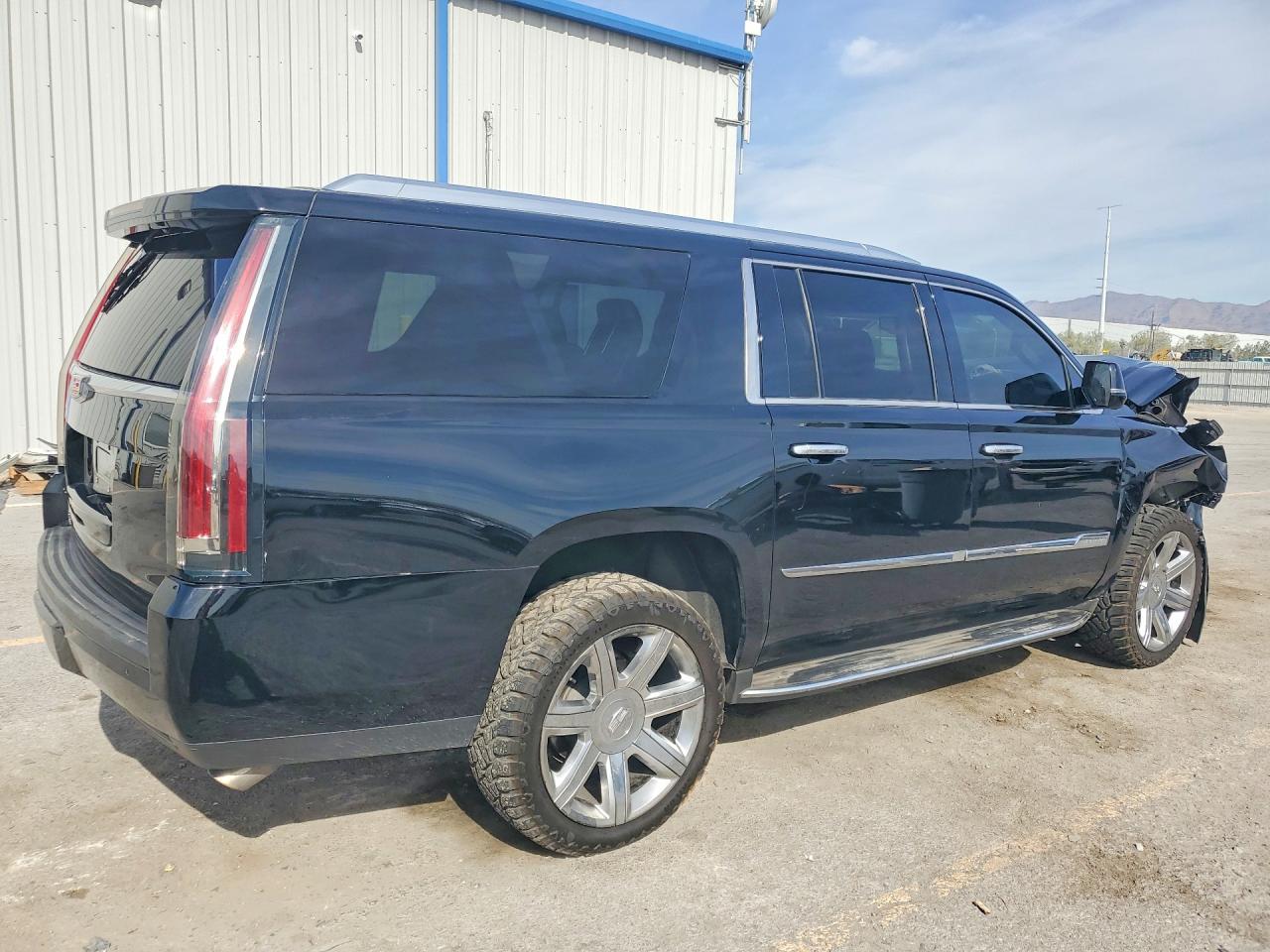 2016 CADILLAC ESCALADE