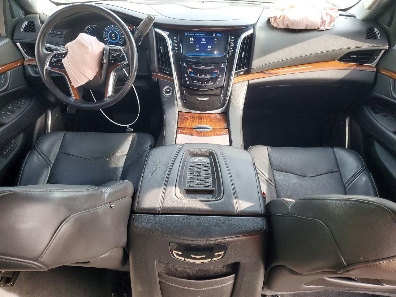 2016 CADILLAC ESCALADE