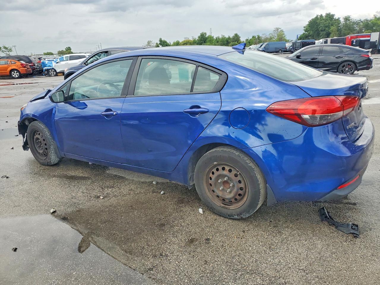 2017 KIA FORTE