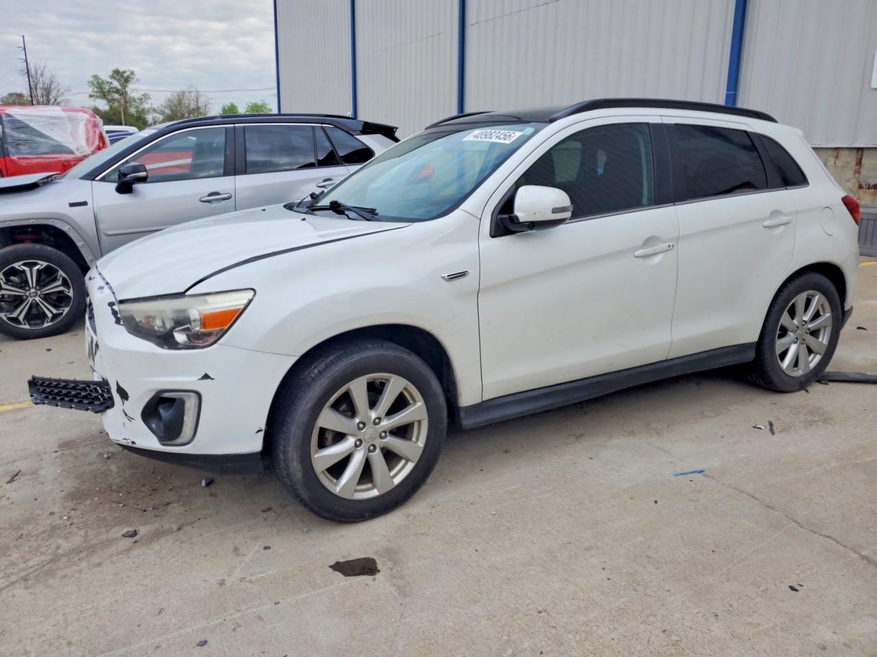 2015 MITSUBISHI OUTLANDER